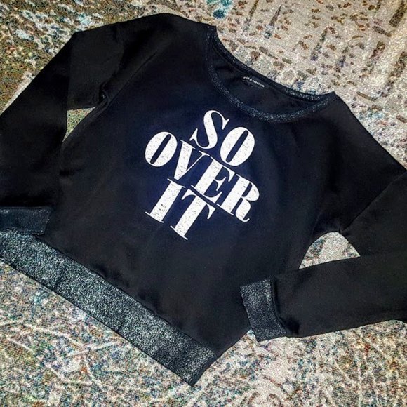Rock & Republic FUN Sweatshirt, Med - Picture 1 of 6